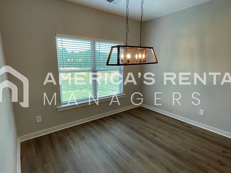 10317 Middleton Rd — Photo 12