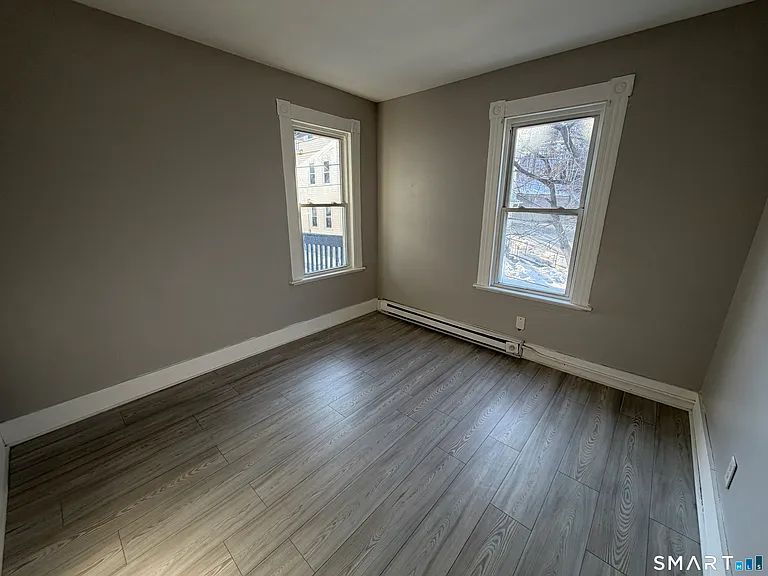 143 Congress Ave #2 — Photo 7