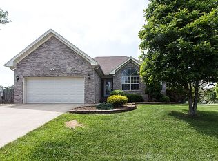 9501 Apple Crossing Ct, Crestwood, KY 40014