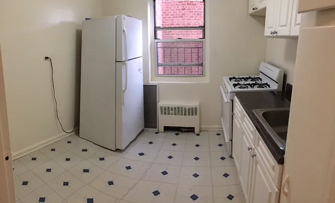 Rented by Talent Real Estate Inc. | media 31