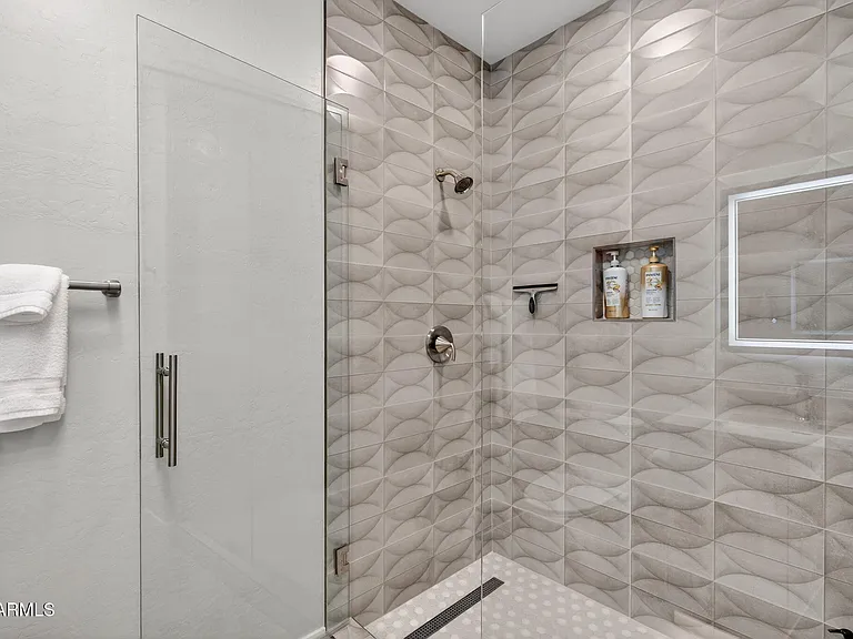 7700 E Princess Dr #6 — Photo 20