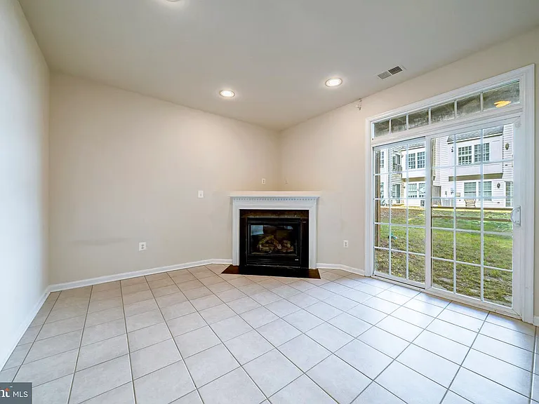 12004 Grenshaw Dr — Photo 10