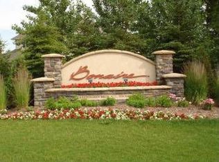 6280 Queensland Ln N, Maple Grove, MN 55311