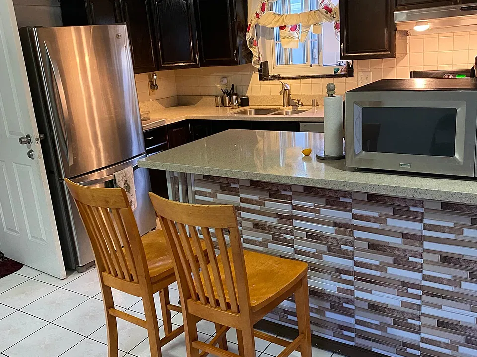 77 Tanforan Ave