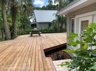 9875 River Dr, Micco, FL 32976