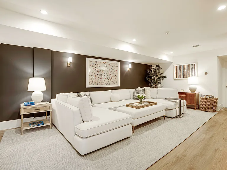 31 Mecox Bay Ln — Photo 35