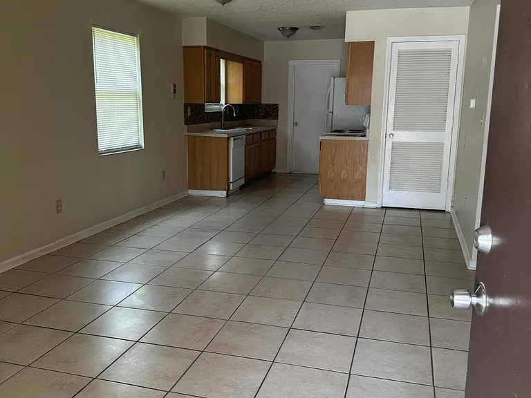 8632 McGlothlin St #1 — Photo 5