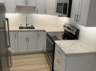 554 Walnut St APT 3, San Carlos, CA 94070