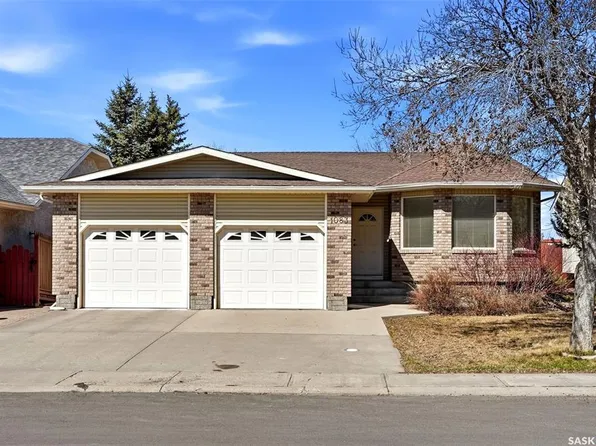 1083 Wascana HIGHLANDS, Regina, SK S4V 2K2