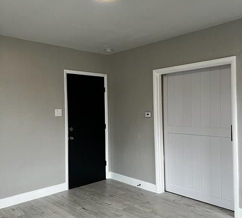 3rd image of 6484 Clayton Ave #2W