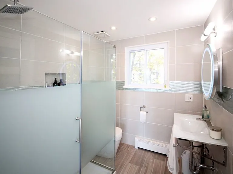 126 Cliff Rd E — Photo 12