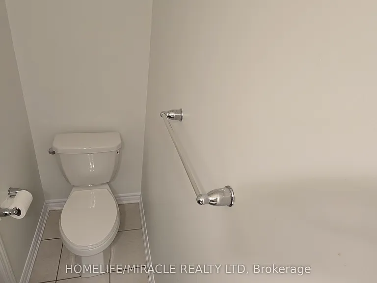 25 Phyllis Dr — Photo 23