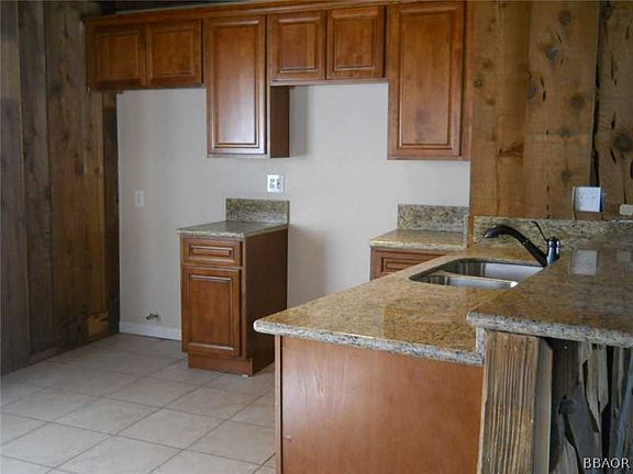 4th image of 416 Elysian Blvd
