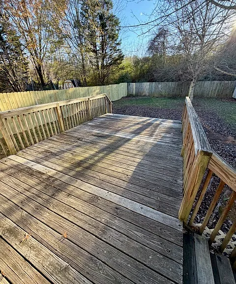 Large Back Deck