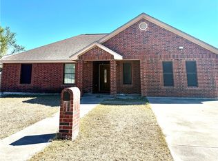 308 Scott St, Alice, TX 78332