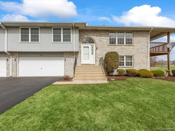 15647 Centennial Ct, Orland Park, IL 60462