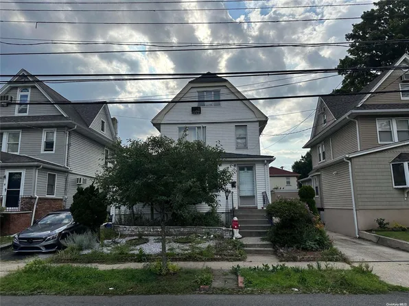 33-18 171st Street, Flushing, NY 11358