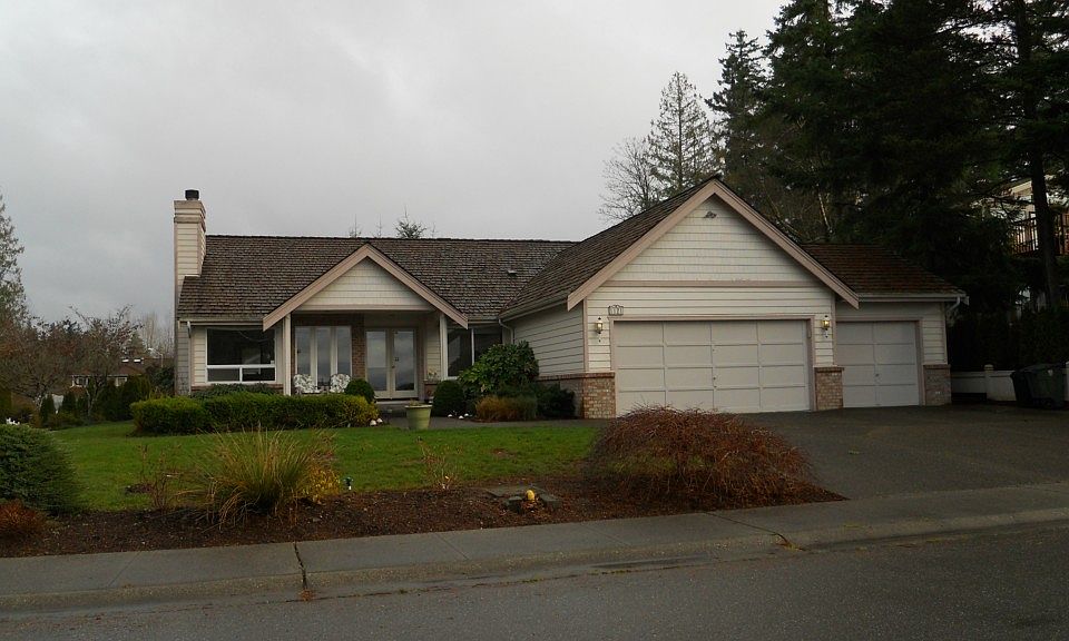 1st image of 1121 122nd Ave NE