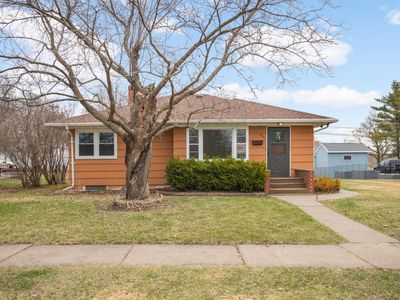 445 4th Ave SE, Milaca, MN, 56353