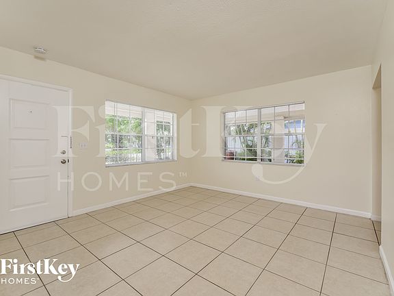 3rd image of 3736 Luzon St
