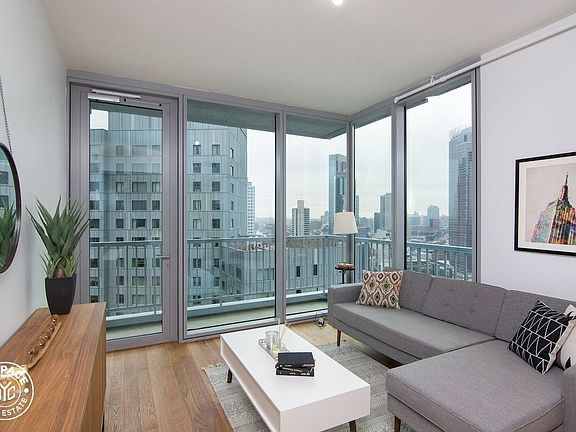 3rd image of 436 Albee Sq #33F