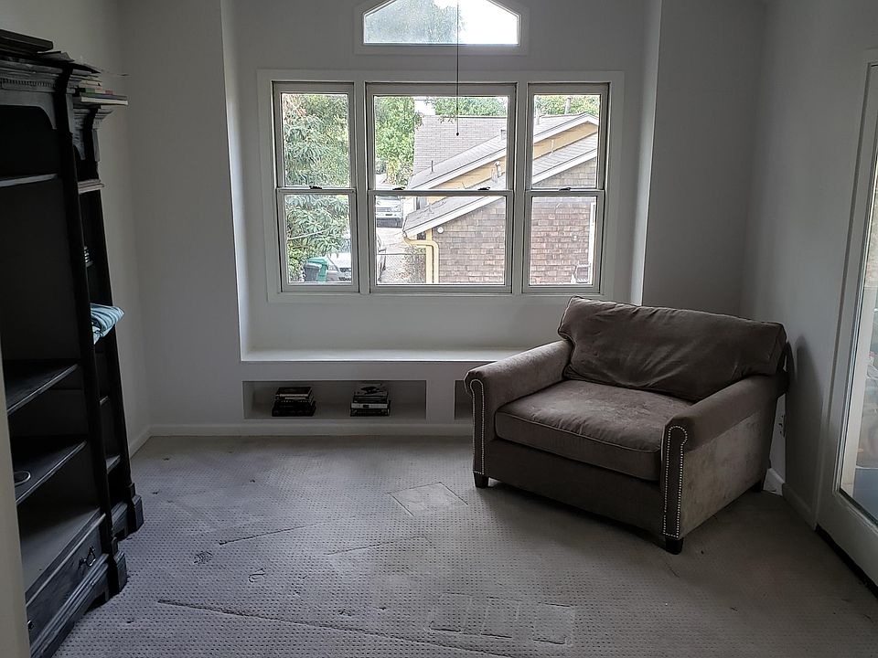 2nd image of 312 Harrison Ave