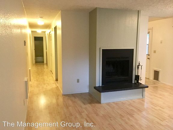 3rd image of 708 W 31st St