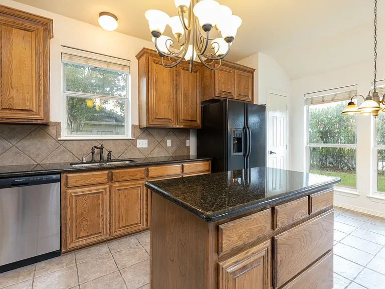 18611 Polo Meadow Dr — Photo 11