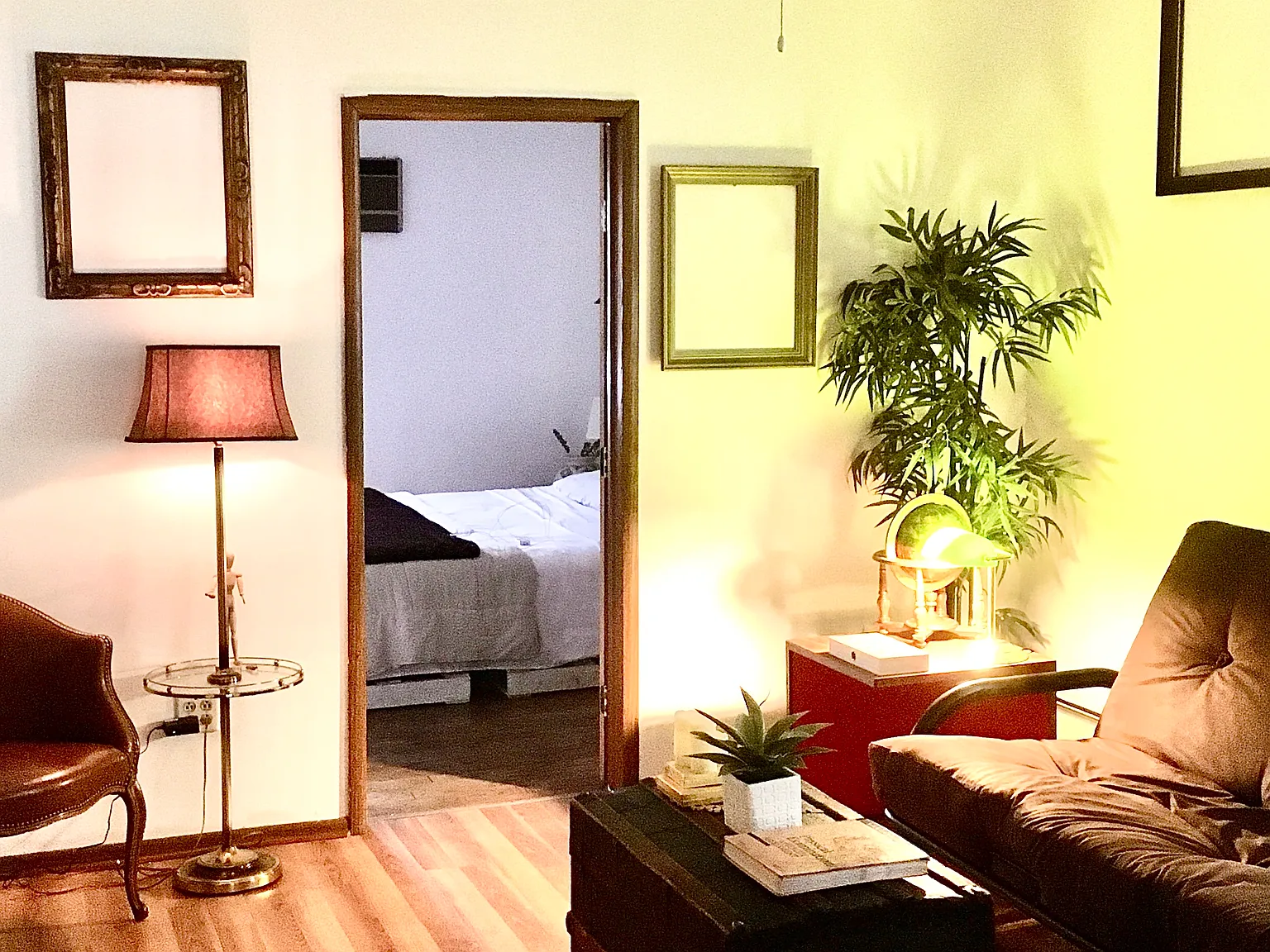 4 bed, $3,000 — Photo 2