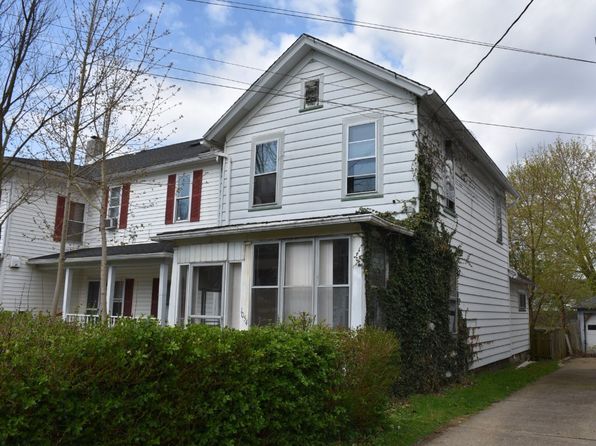 1054 Liberty St, Meadville, PA 16335