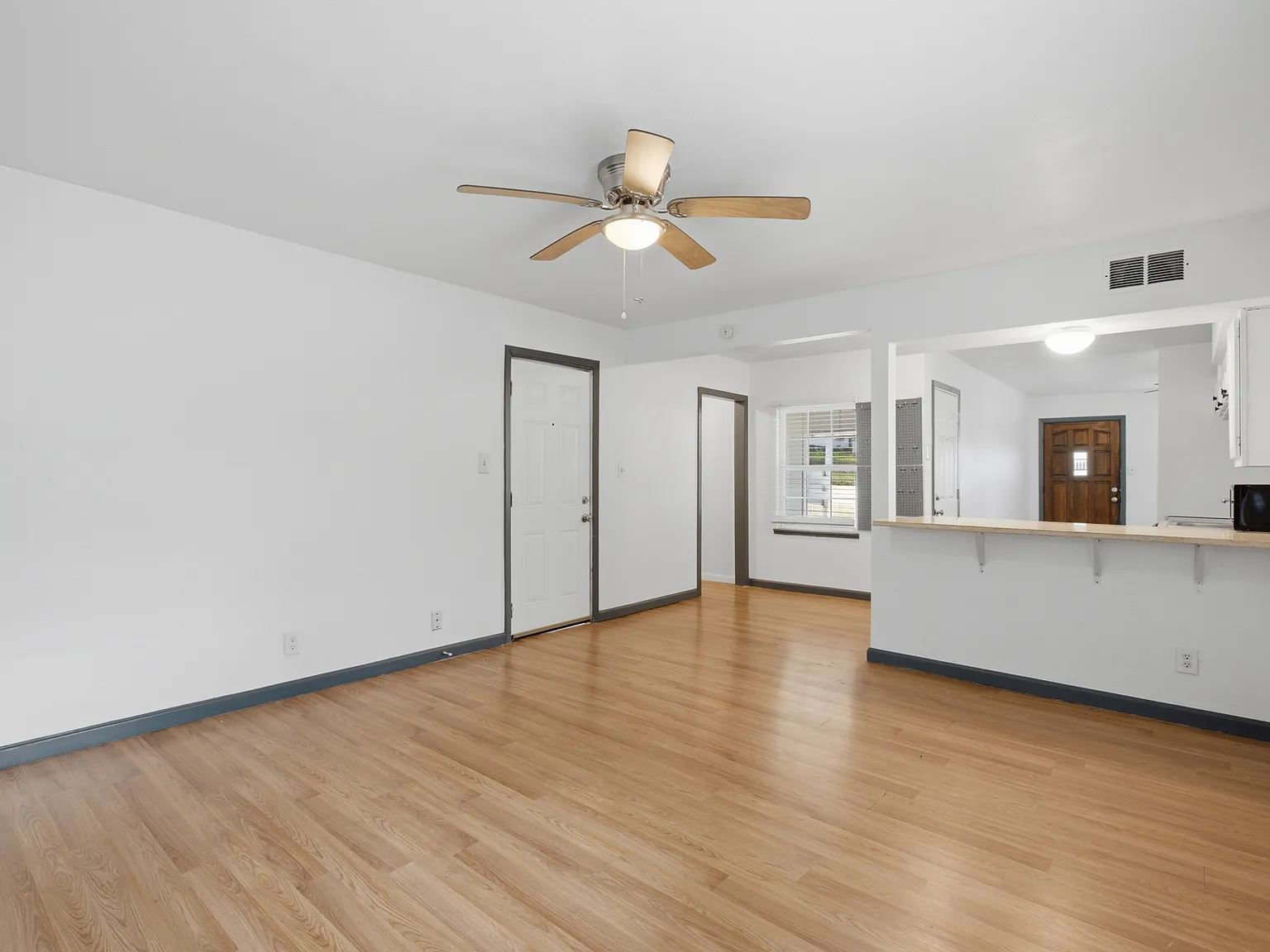 620 East Sears Street; Denison 75021 (Lms) - For Sale Okr_Pending Mr - 1 — Photo 4