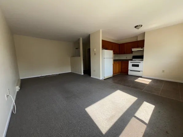 40 Young Street Fredericton, 40 Young St, Fredericton, NB E3A 3Y2