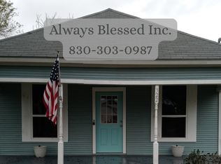 322 SE Baxter St, Premont, TX 78375