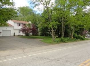 6 Dennison Rd, Durham, NH 03824