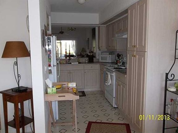 5th image of 5800 Sabal Trace Dr #303-3