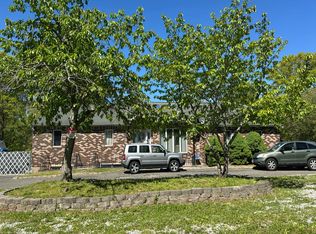 18 Scranton Rd, Port Jefferson Station, NY 11776