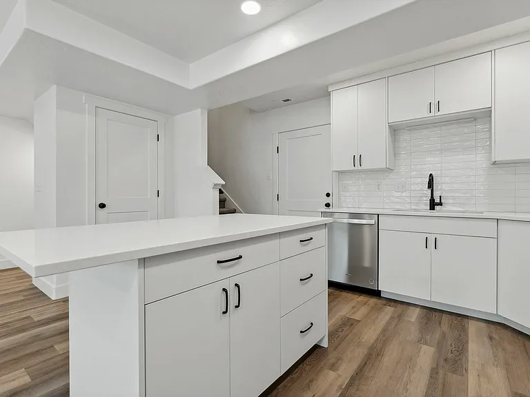 Adams Kitchen Adams Kitchen