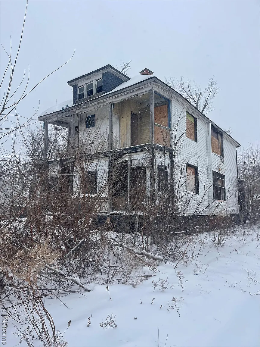 4160 Crane St photo 1