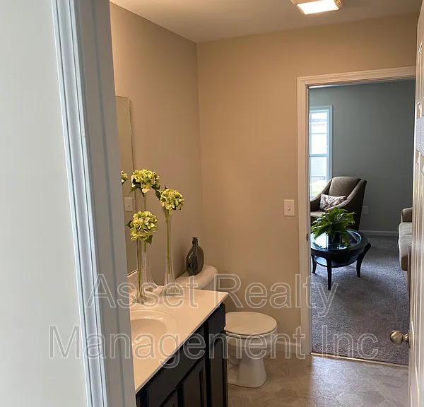 1160 Cloud View Dr — Photo 13