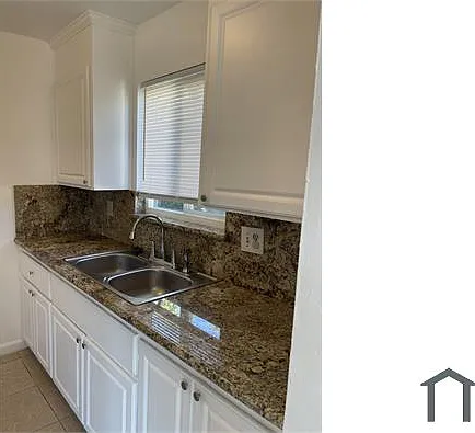 2201 Peppertree Way — Photo 13