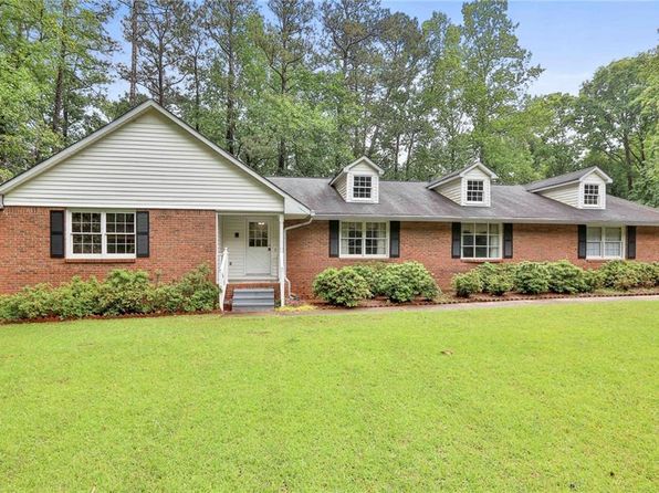 On Full Basement Fairburn Real Estate 4 Homes For Sale Zillow