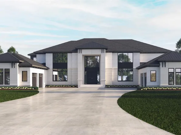 32600 Jefferson Ave, Saint Clair Shores, MI 48082
