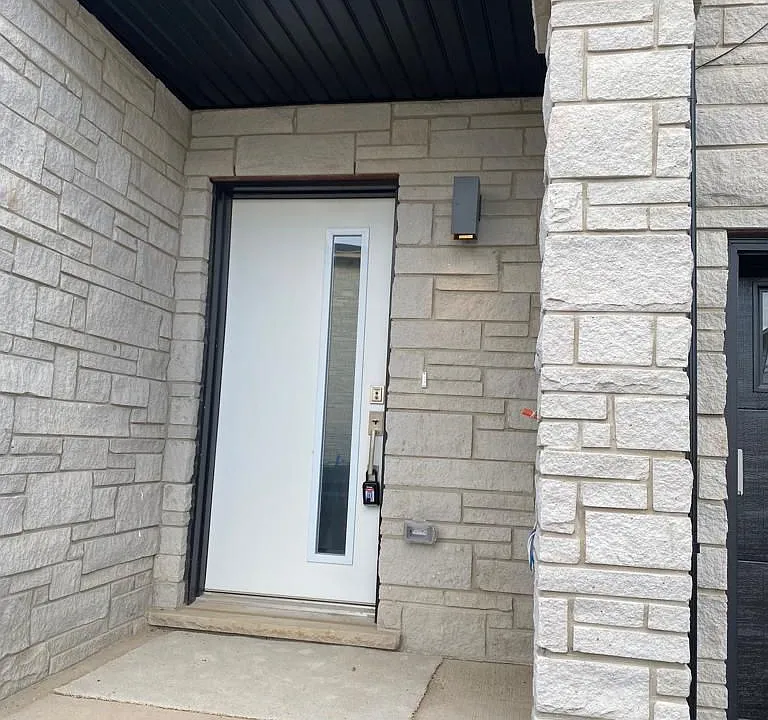 51 Sparrow Ave #23