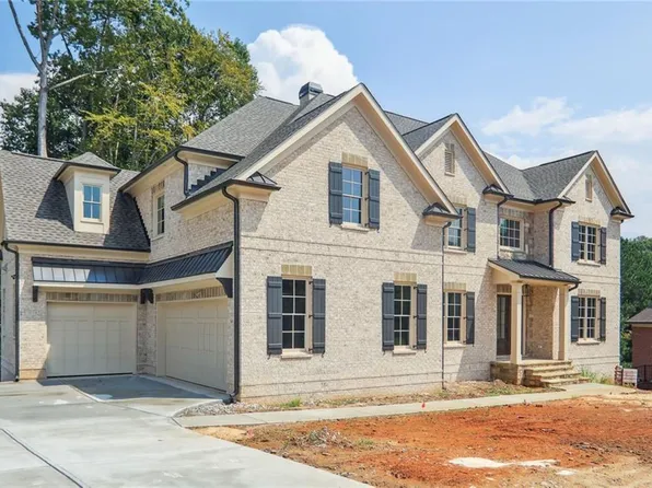 4827 Basingstoke Dr, Suwanee, GA 30024