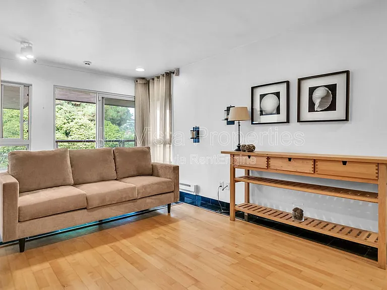 935 Genter St #403C — Photo 12