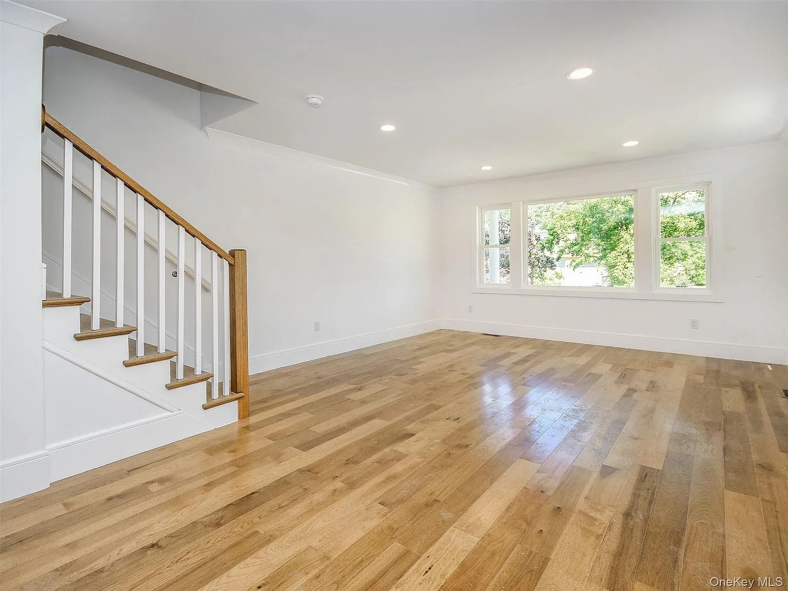 3 bed, 2.5 bath, 1600 sqft, $6,500 — Photo 4
