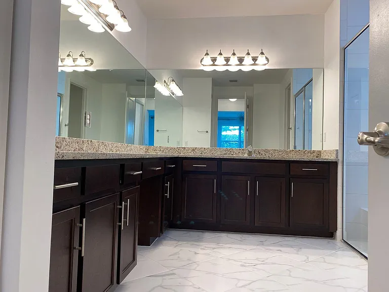 12049 SW Jasper Lake Way — Photo 14