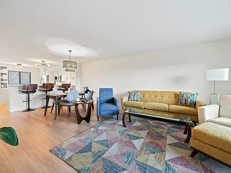 2240 N Cypress Bend Dr #802 — Photo 4