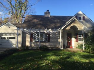 929 Lotus Rd, Saint Albans, WV 25177