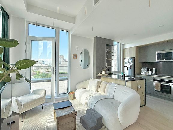 4th image of 151 Carlton Ave #8C